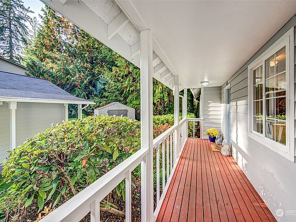 2nd image of 6034 NE Ponderosa Boulevard