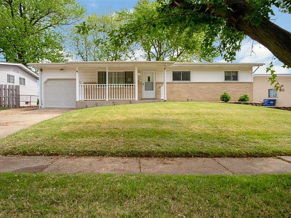 2nd image of 1905 Flamingo Dr