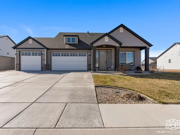 1178 E Southern Homestead Blvd, Enoch, UT 84721