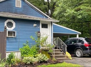 5 Amber St, Worcester, MA 01602