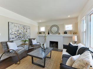 915 45th St, Oakland, CA 94608