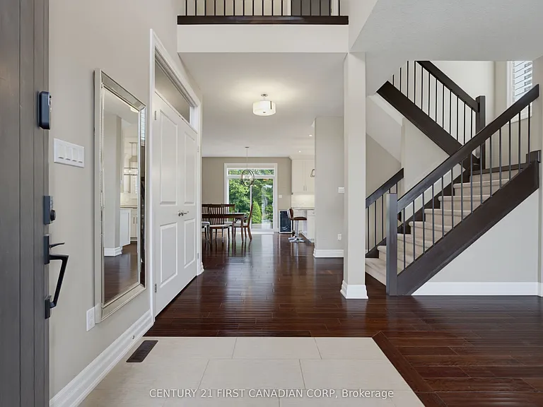 1018 Medway Park Dr — Photo 4