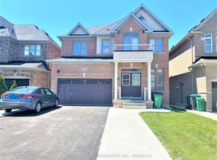 4 Freedom Oaks Trl, Brampton, ON L6P3L1
