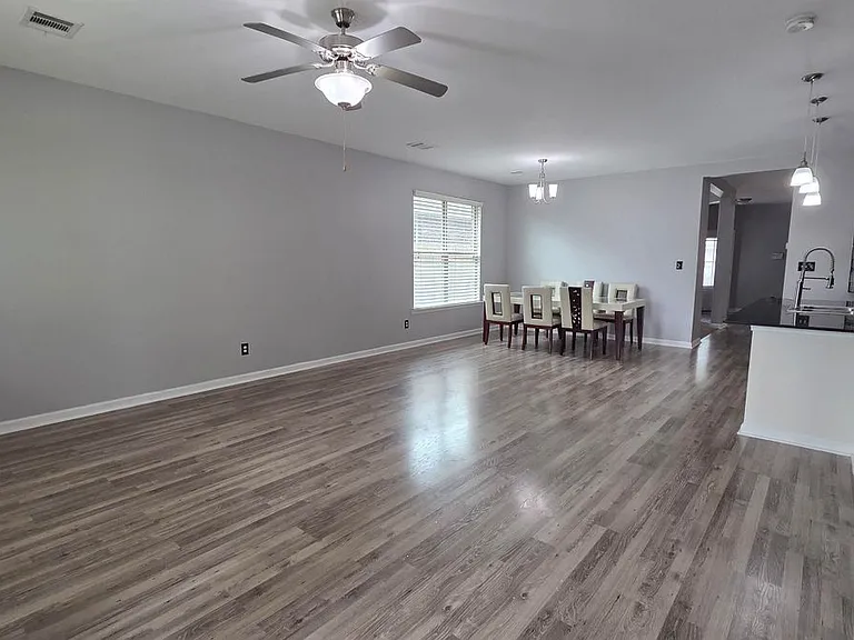 583 Fall River Dr — Photo 9