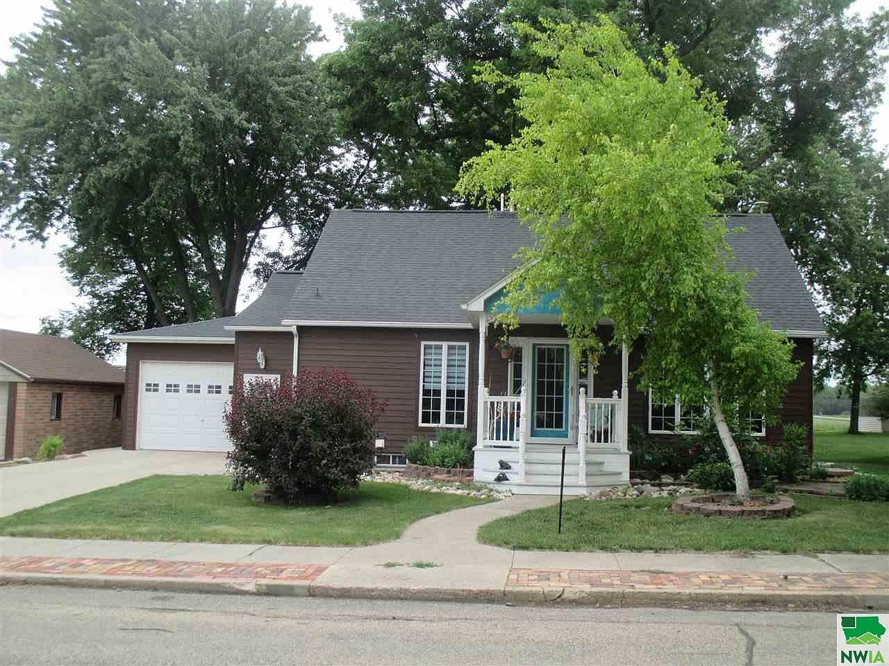 1001 Prairie St, Boyden, IA 51234 Zillow