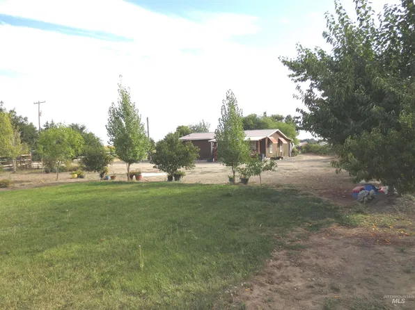 31977 Nob Ln, Parma, ID 83660