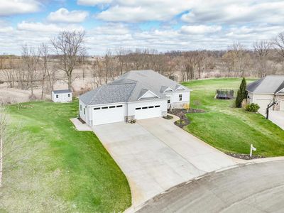 1880 E Ridge Valley Dr, Warsaw, IN, 46582