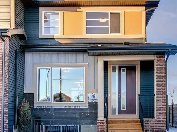 237 N Cobblestone Gate SW, Airdrie, AB T4B 0R7