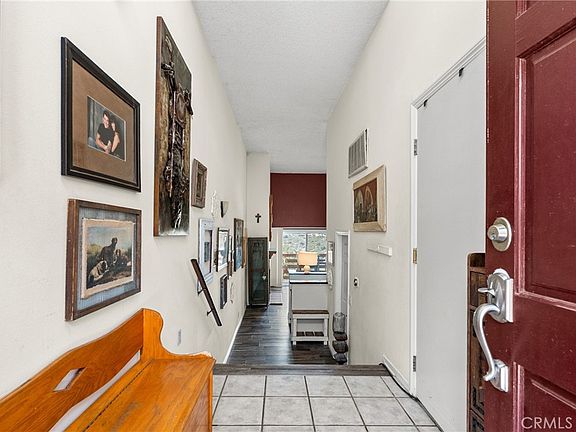 4th image of 23834 Box Canyon Rd