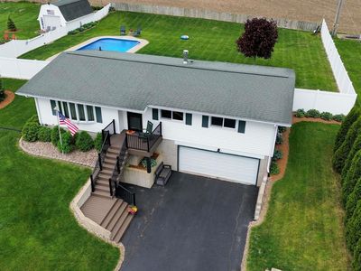 4 Geneva St, Mount Carroll, IL, 61053
