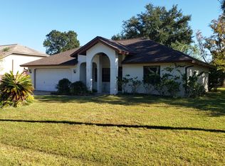 2 Blackthorn Ct, Palm Coast, FL 32137