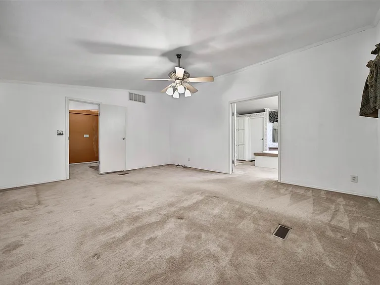 25 Novark Rd — Photo 11