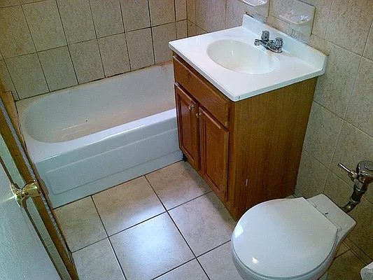 Rented by Bohemia Realty Group | media 7