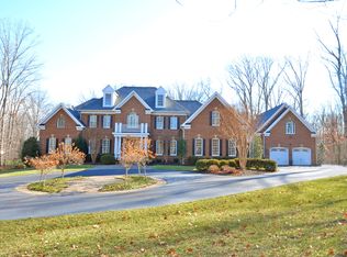15615 Jillians Forest Way, Centreville, VA 20120