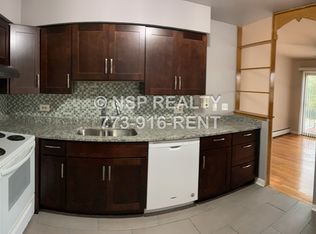 1653 Oakwood Ave #A, Des Plaines, IL 60016