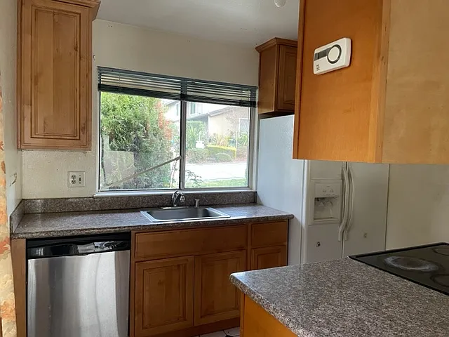 3302 Cannongate Ct — Photo 8