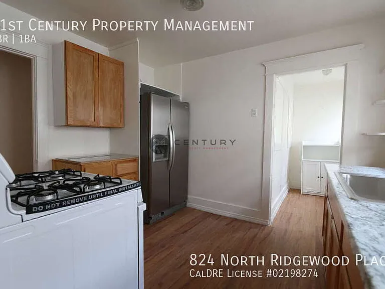 824 N Ridgewood Pl — Photo 13