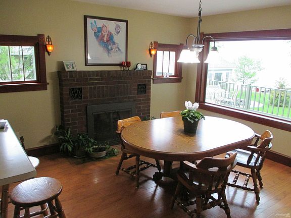 Veeder Dining Room & Fireplace 4