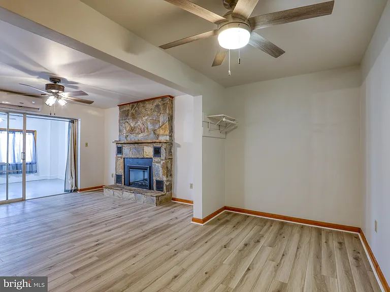 214 Bridle Path Rd — Photo 7