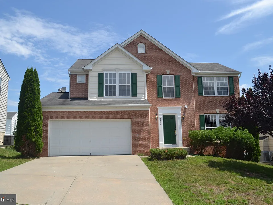 5413 Silver Maple Ln