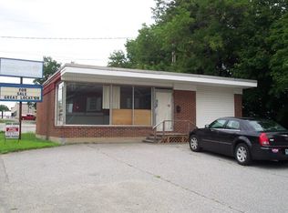 87 College Ave, Waterville, ME 04901