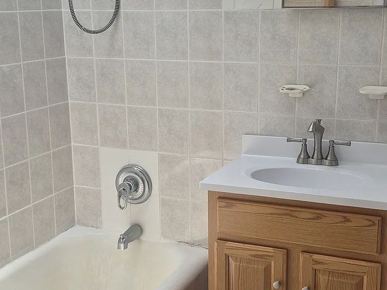 212 Greene Ave #4 — Photo 8