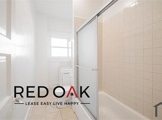 1136 S Alvarado St APT 32, Los Angeles, CA 90006