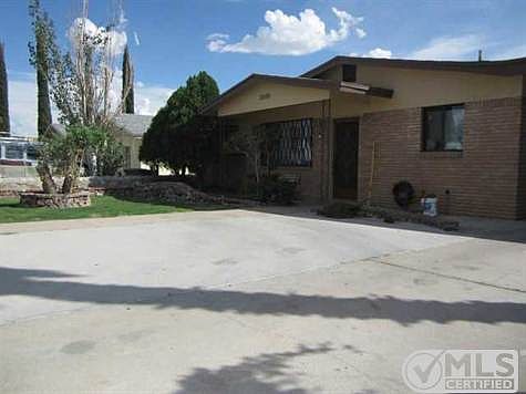 1st image of 5840 E Yandell Dr