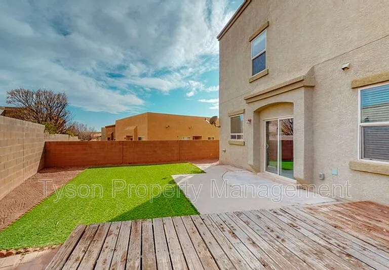 2440 Corvara Dr SE — Photo 19