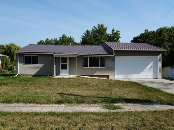 416 Panama St, Nashua, IA 50658