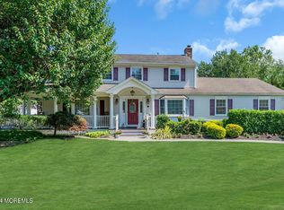 15 Sugar Maple Dr, Red Bank, NJ 07701