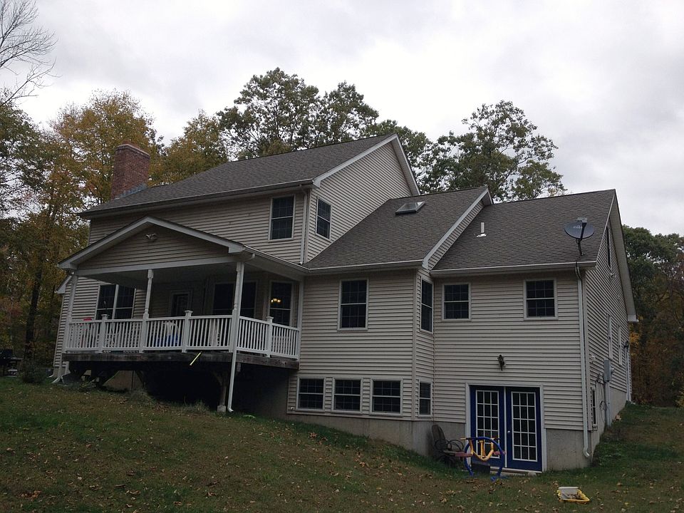 2nd image of 203 Fowler Rd