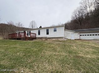 122 Gilchrist Hill Rd, Hartford, NY 12838