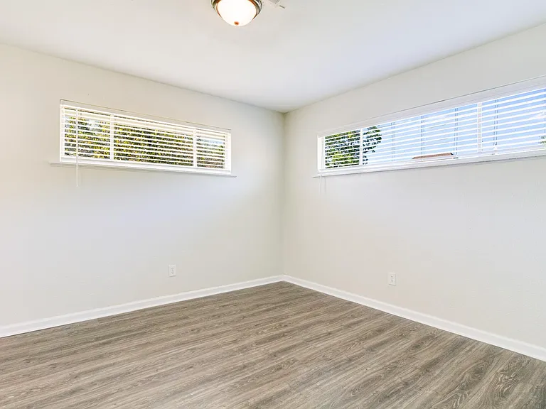 611 Dutton Dr #1 — Photo 9