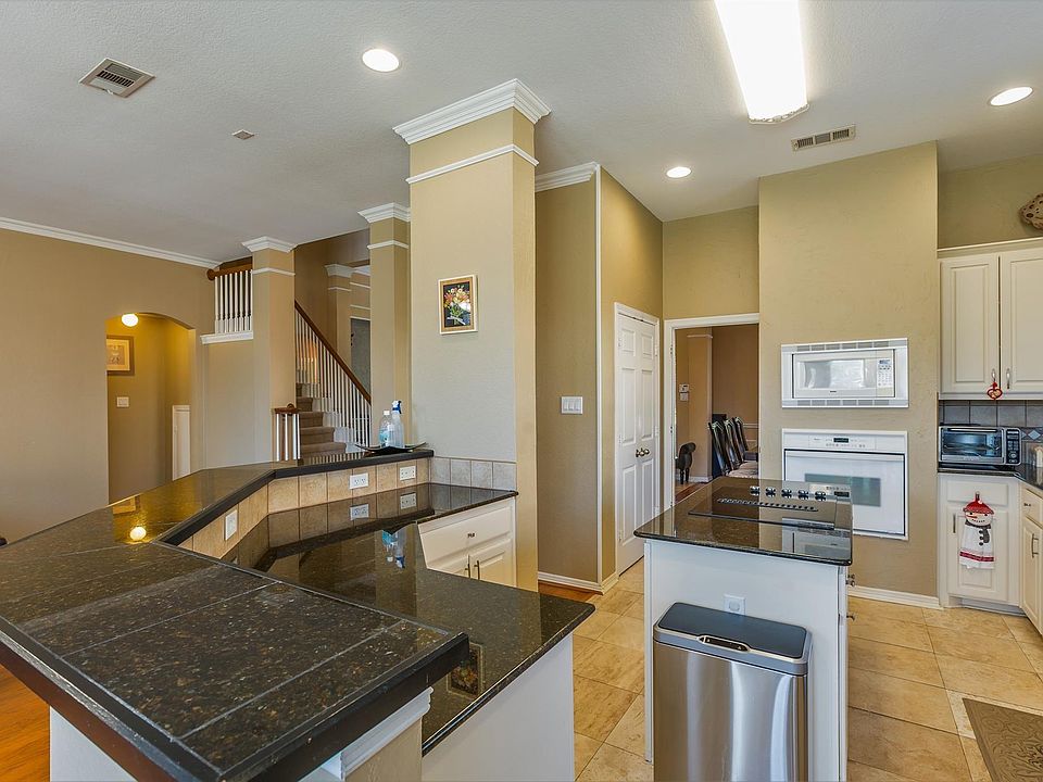 1st image of 4408 Castleglen Dr