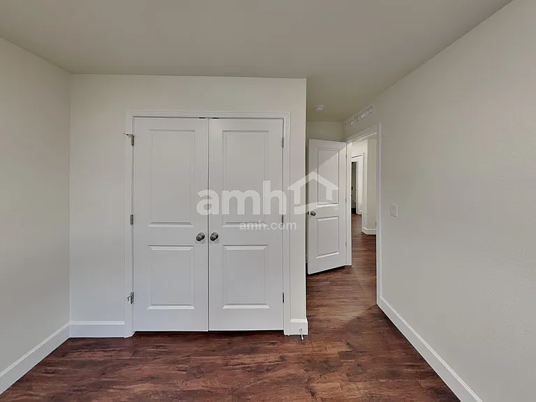 8265 Joyce Cir — Photo 12