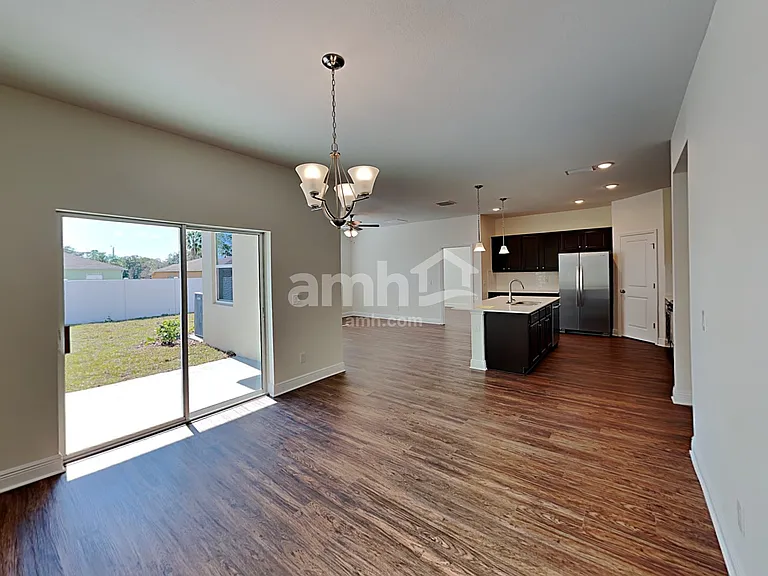1159 Sky Lakes Dr — Photo 8
