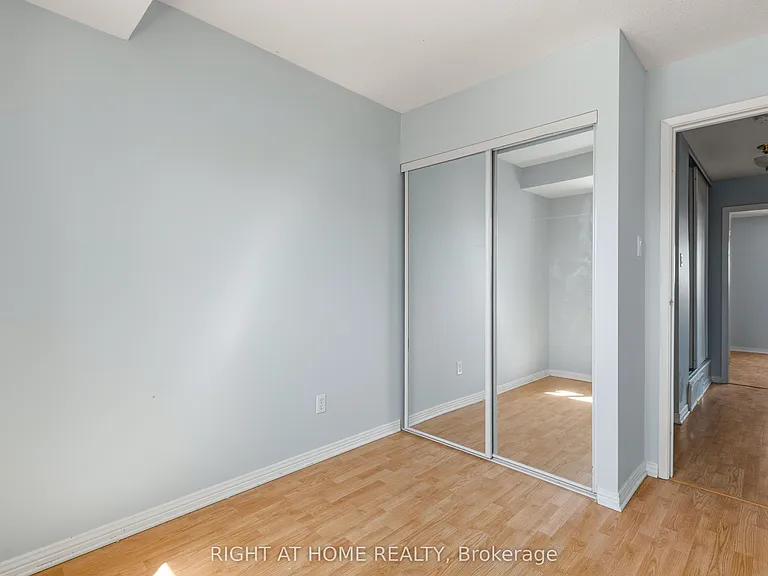 4338 Meadowvale Ln — Photo 16