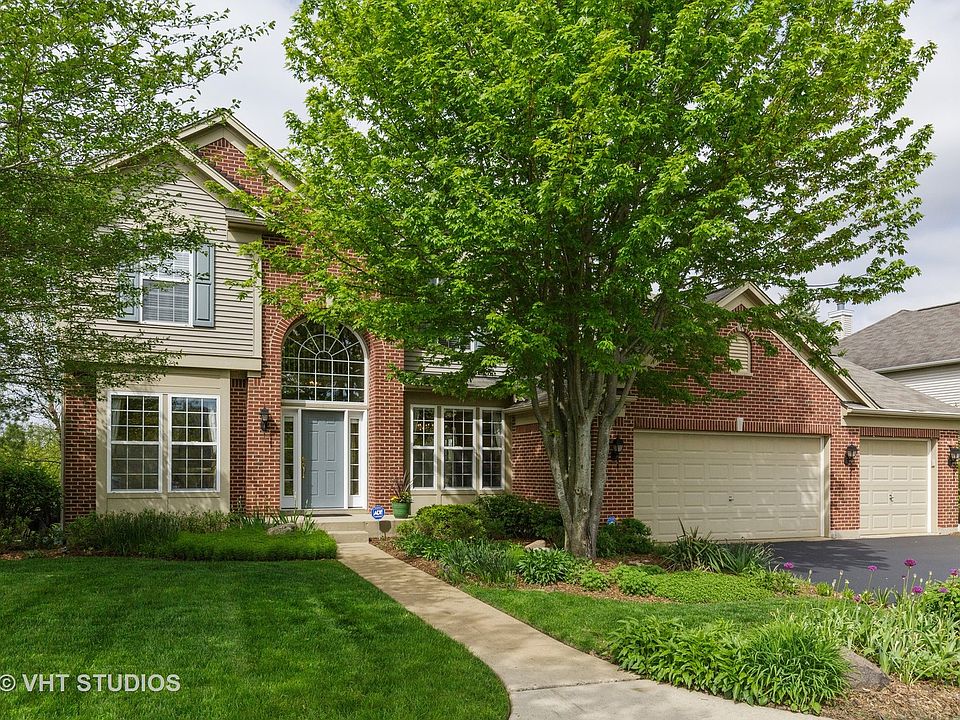 1st image of 2840 Carrington Dr