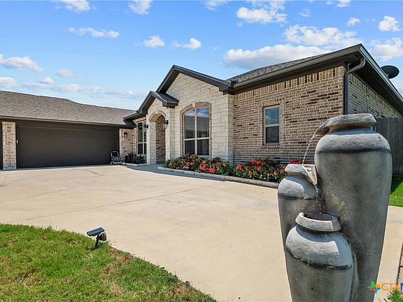 2nd image of 3323 Laurel Highlands Dr