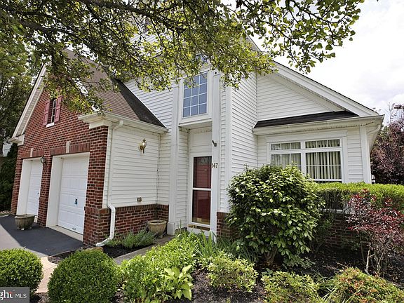 3rd image of 147 Tunicflower Ln
