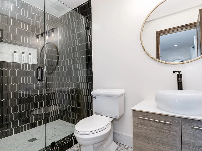 166 Avenida Aragon #B — Photo 14