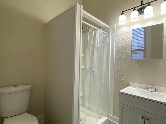 3rd image of 1941 Madison St APT F