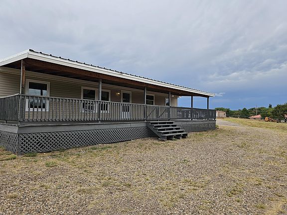 4th image of 606 Lion Ln