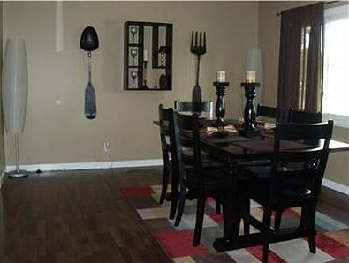 3rd image of 7276 Sabre Ave