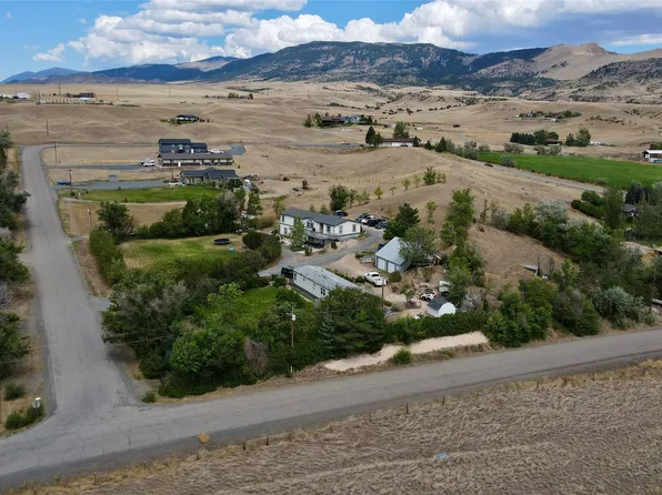 20 East St, Whitehall, MT 59759