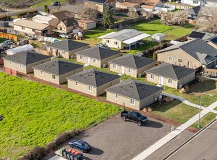 634 Colinwood Ct, Medford, OR 97501