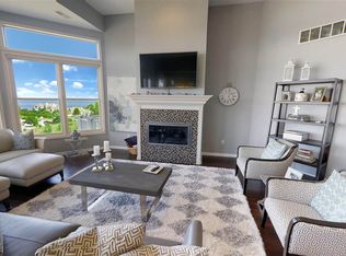 3608 Cliffs Dr, Petoskey, MI 49770