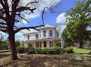 201 Merritt Ave, Ridge Spring, SC 29129