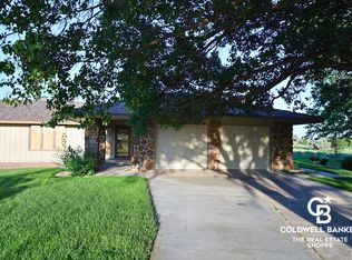 818 Kensington Blvd, Garden City, KS 67846